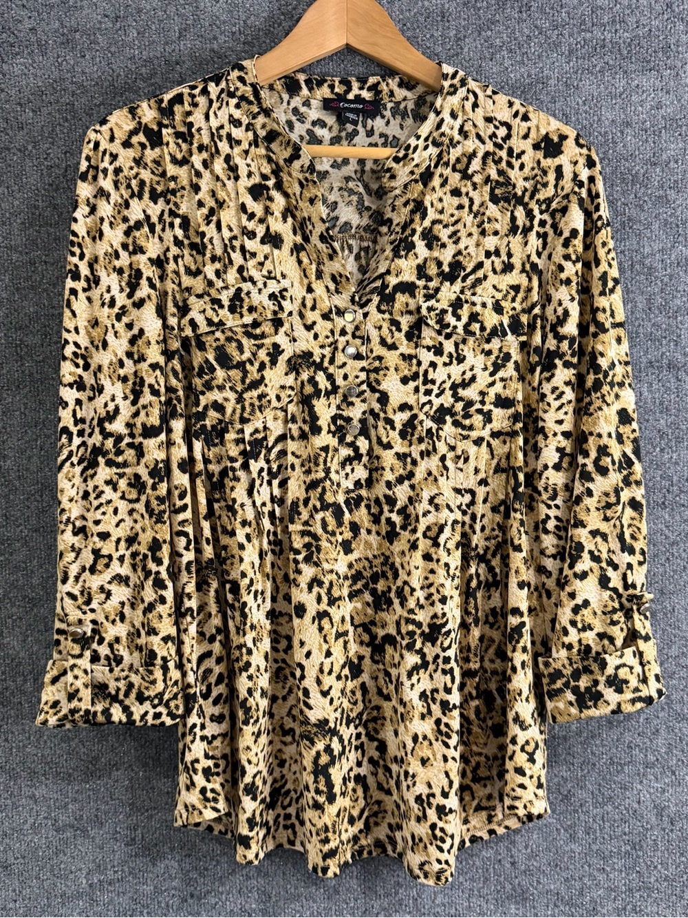Cocomo Womens Large 3/4 Sleeve Top Leopard Print Split V Neck Tan Black Office